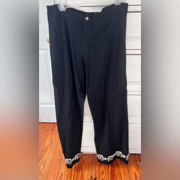 Jill McGowan wool trousers with embellished floral hemline. - Picture 1 of 4
